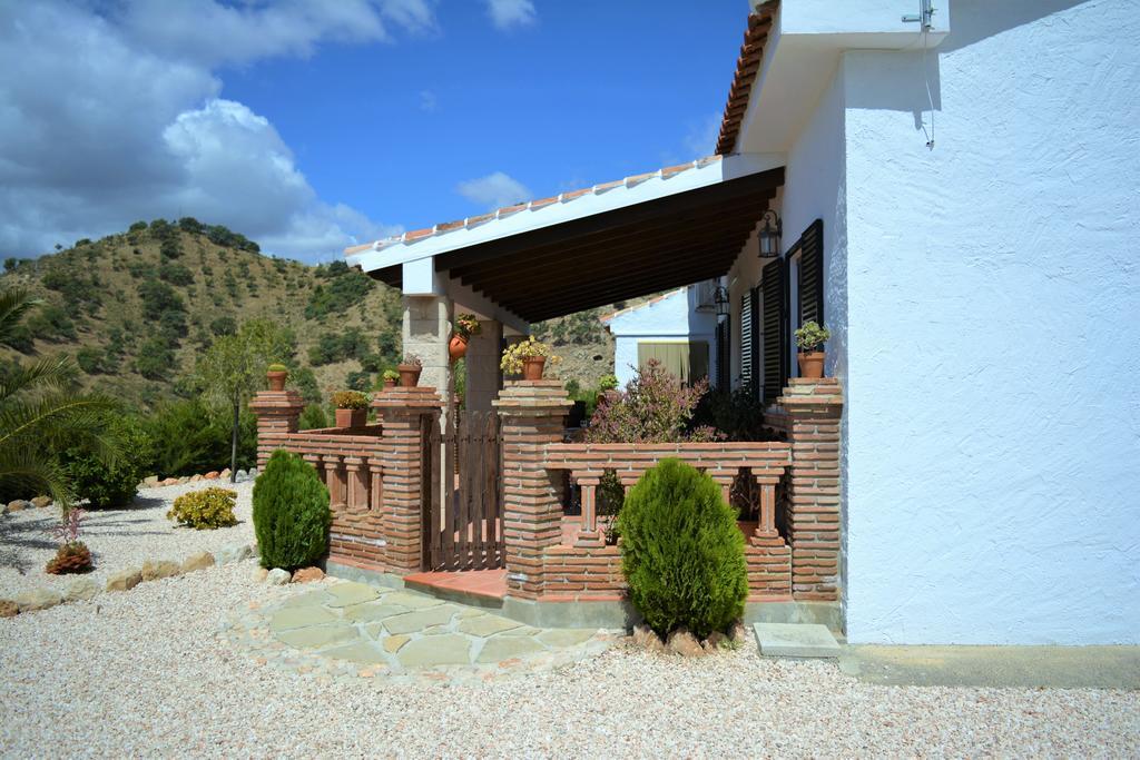 El Emigrante Villa El Chorro Buitenkant foto