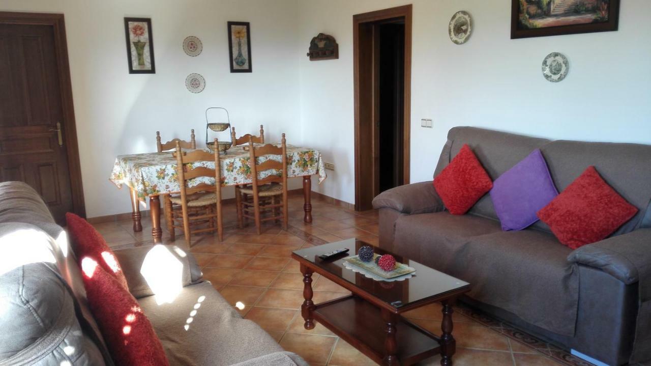 El Emigrante Villa El Chorro Buitenkant foto